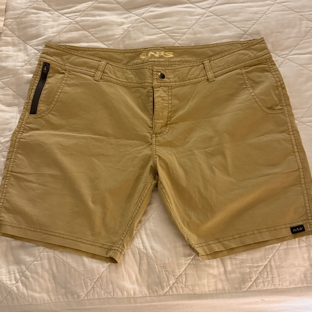 NRS Khaki Shorts size 14
